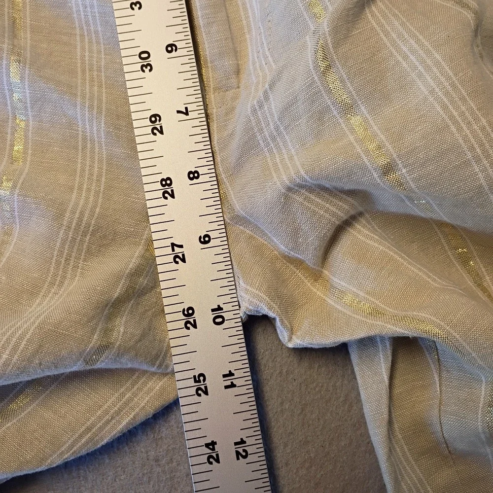 Liz Claiborne Classic Straight Leg Capris Tan‎ Gold Striped Beachy Summer Sz Med